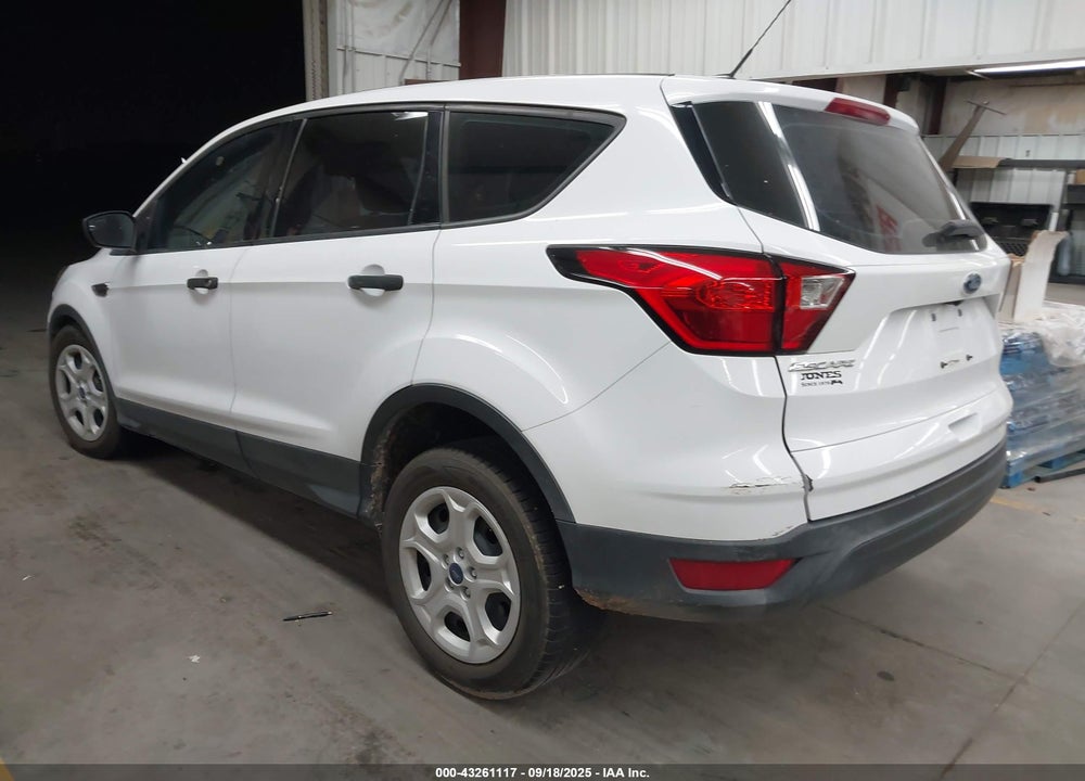 2019 FORD ESCAPE S VIN: 1FMCU0F70KUC55308
