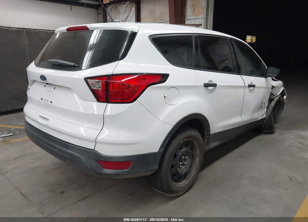 2019 FORD ESCAPE S VIN: 1FMCU0F70KUC55308