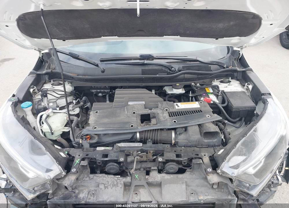 2018 HONDA CRV VIN: 2HKRW2H52JH621164