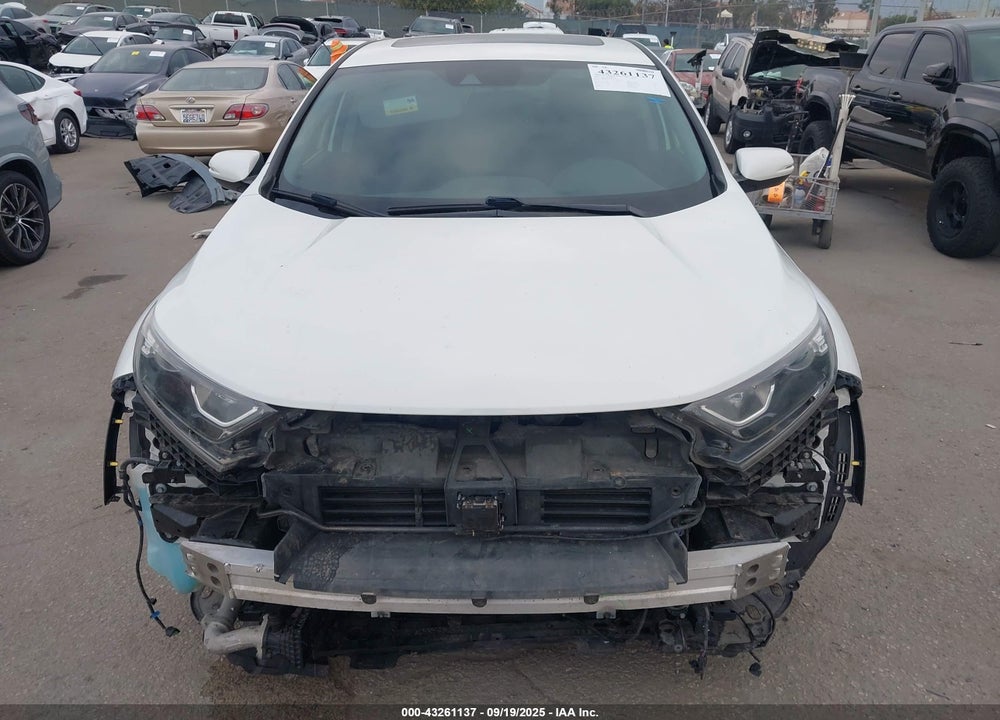 2018 HONDA CRV VIN: 2HKRW2H52JH621164
