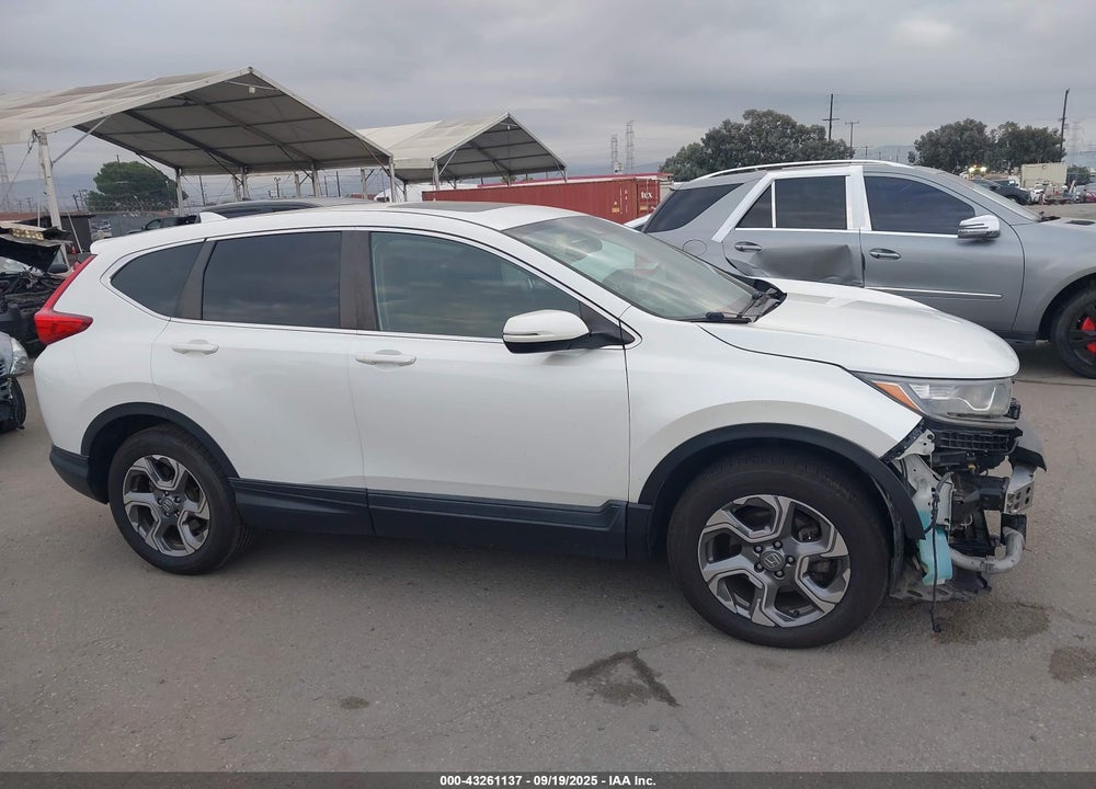 2018 HONDA CRV VIN: 2HKRW2H52JH621164