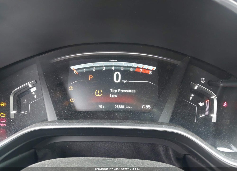2018 HONDA CRV VIN: 2HKRW2H52JH621164