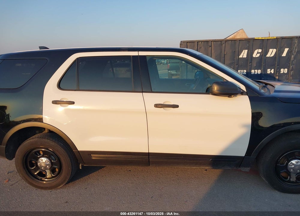 2017 FORD POLICE INTERCEPTOR UTILITY VIN: 1FM5K8AT2HGB82807