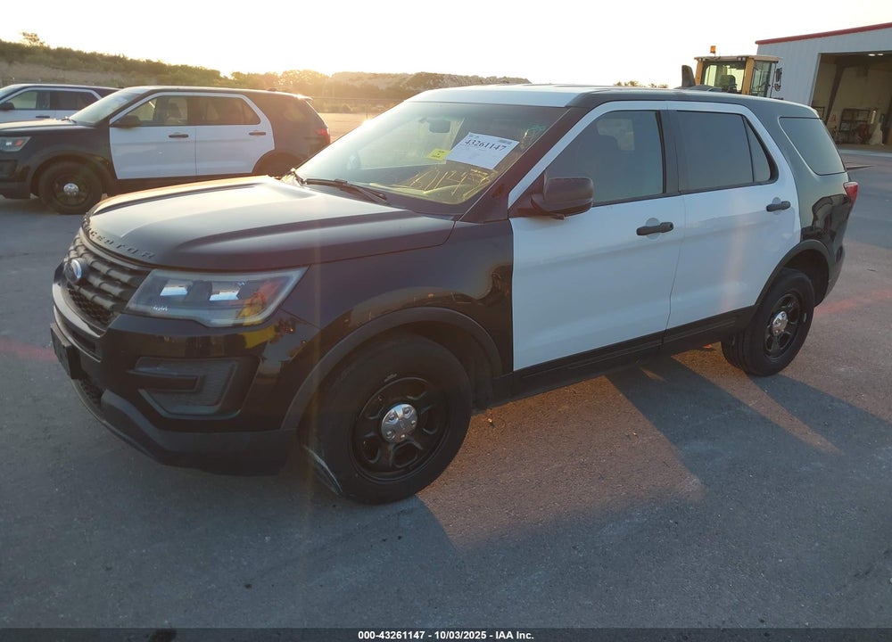 2017 FORD POLICE INTERCEPTOR UTILITY VIN: 1FM5K8AT2HGB82807