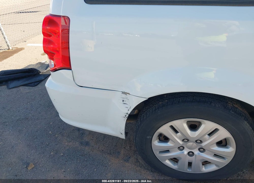 2018 DODGE GRAND CARAVAN SE VIN: 2C4RDGBG3JR176188