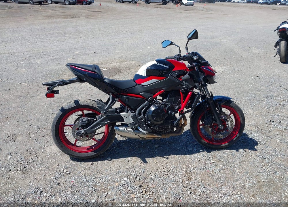 2024 KAWASAKI ER650 N VIN: ML5EREN13RDAC0400