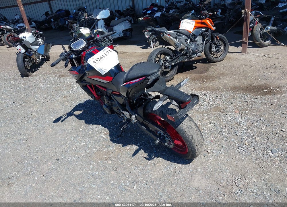 2024 KAWASAKI ER650 N VIN: ML5EREN13RDAC0400