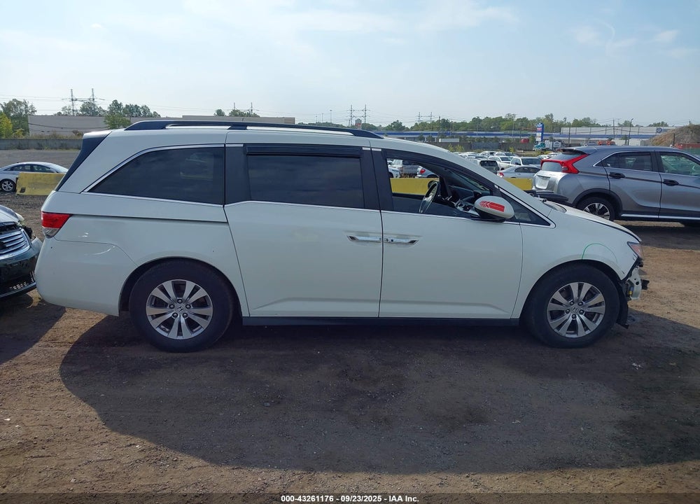 2015 HONDA ODYSSEY VIN: 5FNRL5H66FB024186