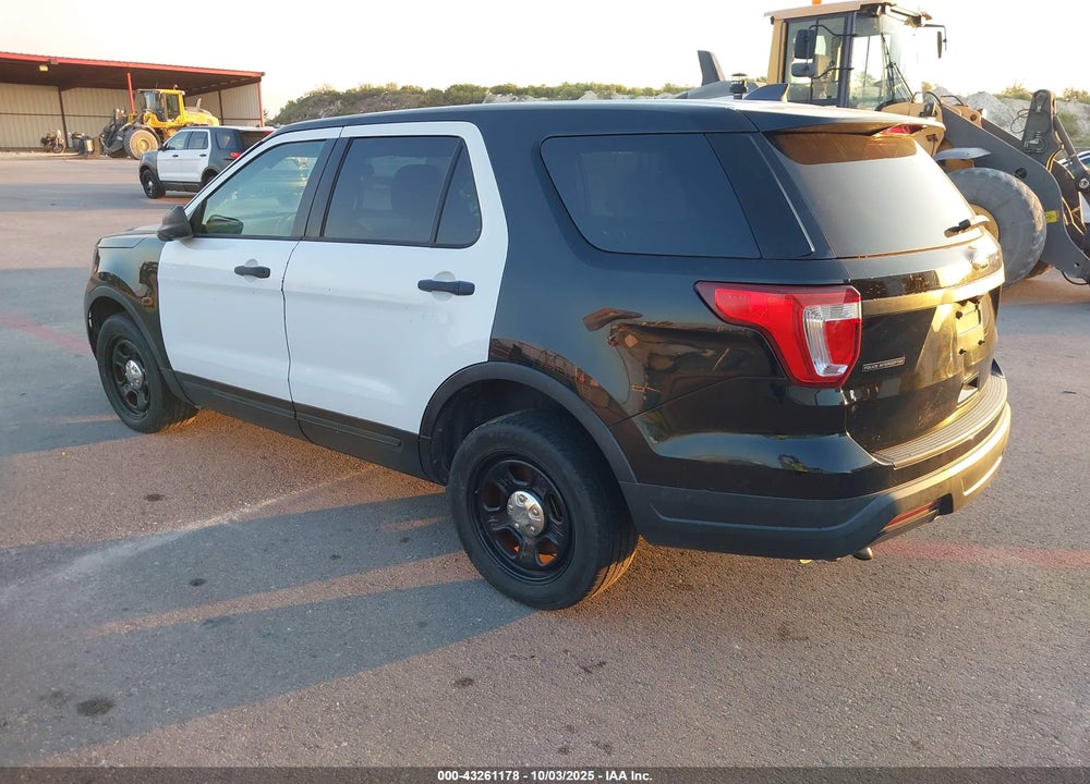 2018 FORD POLICE INTERCEPTOR UTILITY VIN: 1FM5K8ATXJGA57902