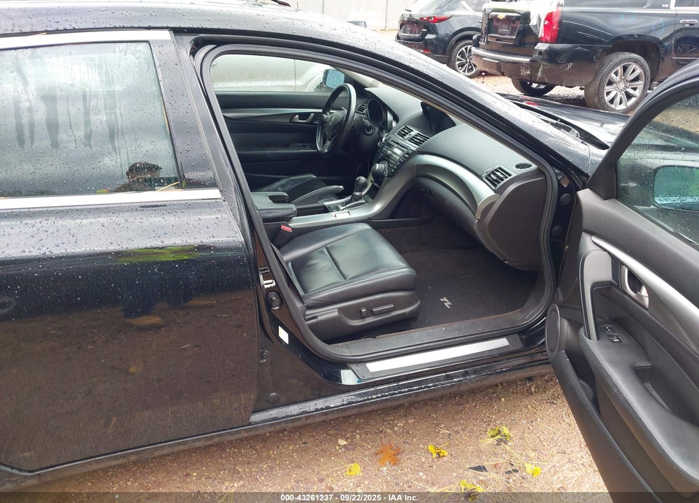 2009 ACURA TL VIN: 19UUA865X9A022676