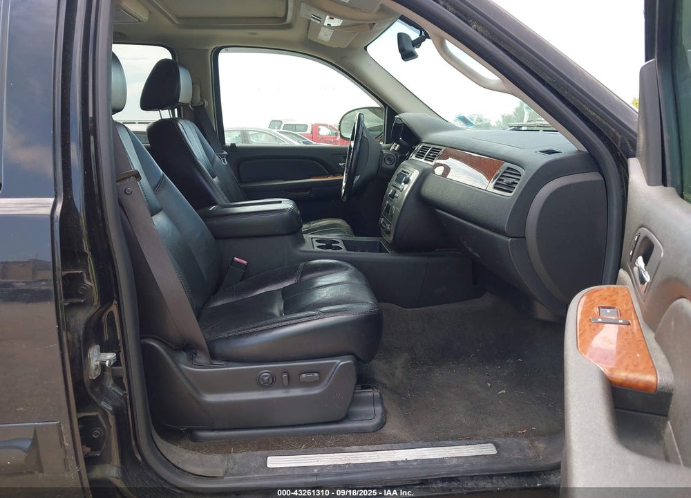 2007 GMC YUKON XL 1500 SLT VIN: 1GKFK16347J199946