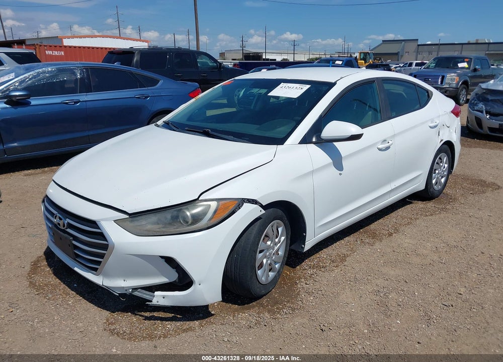 2017 HYUNDAI ELANTRA VIN: 5NPD74LFXHH111741
