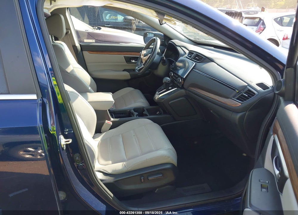 2019 HONDA CR-V VIN: 2HKRW2H87KH638120