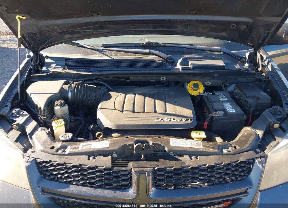 2014 DODGE GRAND CARAVAN VIN: 2C4RDGEG7ER190077