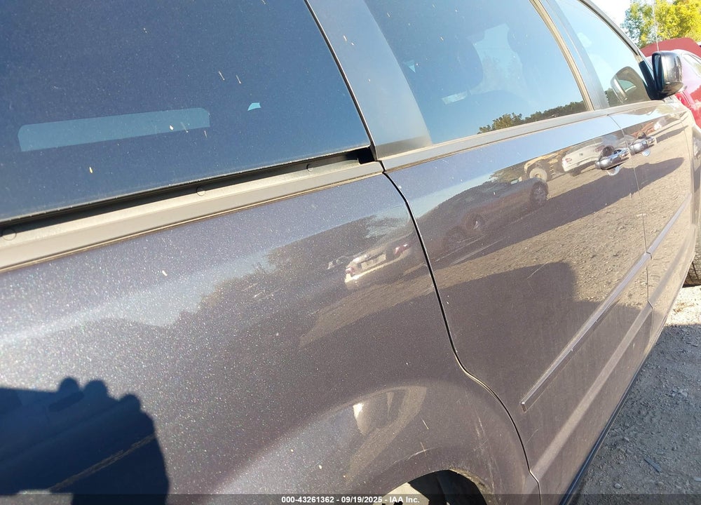 2014 DODGE GRAND CARAVAN VIN: 2C4RDGEG7ER190077