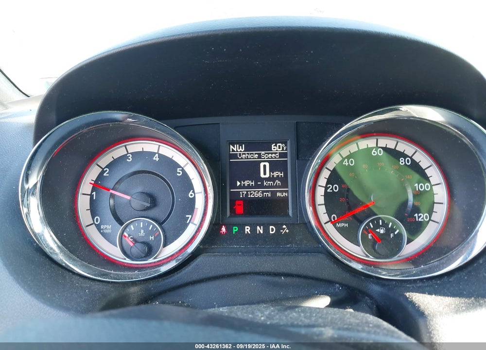 2014 DODGE GRAND CARAVAN VIN: 2C4RDGEG7ER190077
