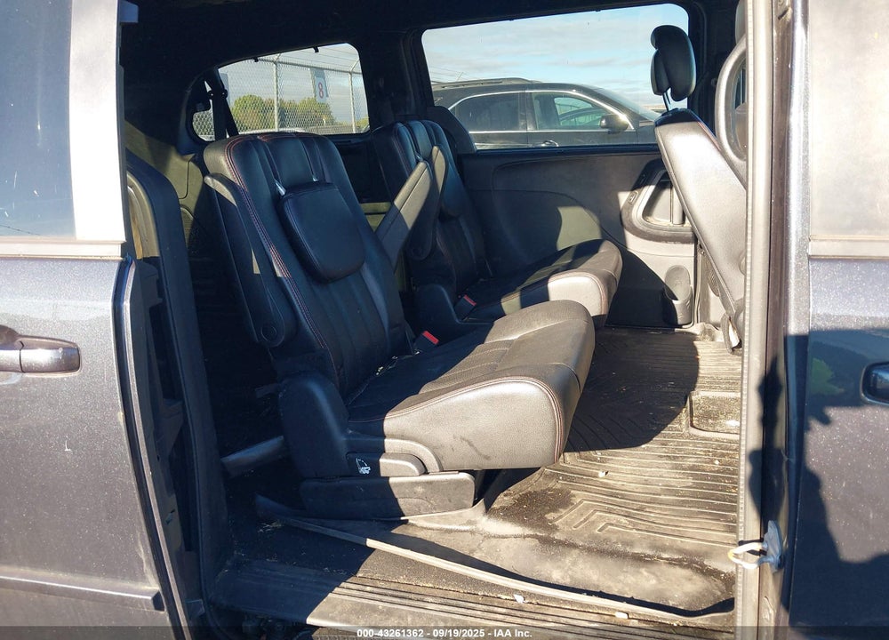 2014 DODGE GRAND CARAVAN VIN: 2C4RDGEG7ER190077