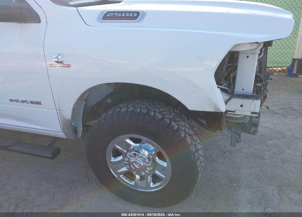 2020 RAM 2500 TRADESMAN 4X4 6'4 BOX VIN: 3C6UR5CL3LG185873