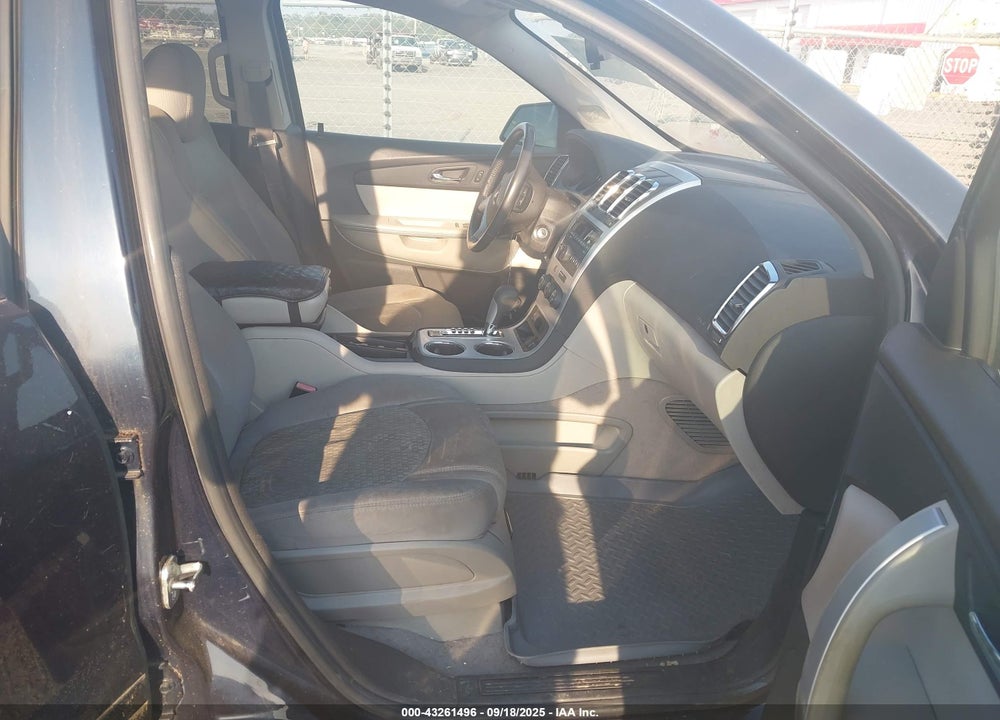 2011 GMC ACADIA VIN: 1GKKRNED4BJ228303