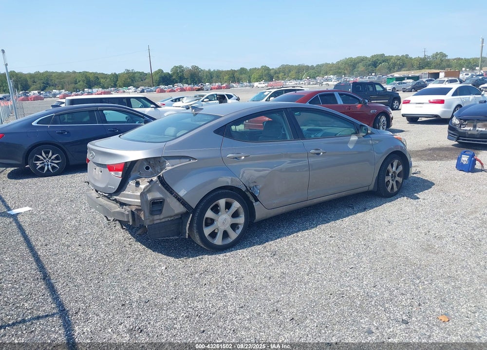 2013 HYUNDAI ELANTRA LIMITED VIN: KMHDH4AE1DU560888