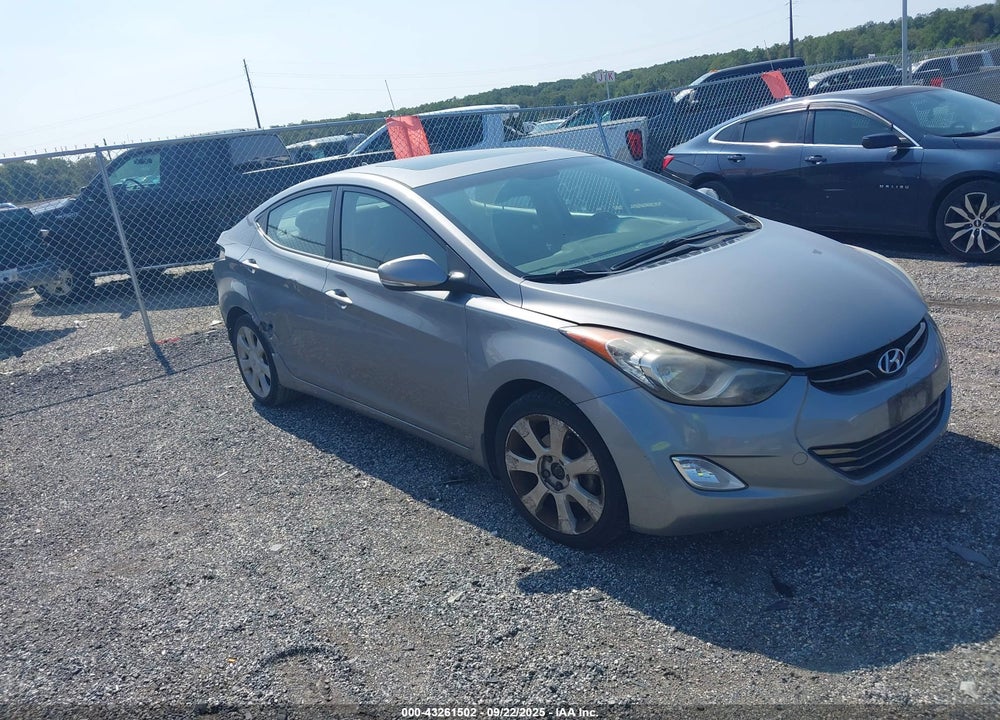 2013 HYUNDAI ELANTRA LIMITED VIN: KMHDH4AE1DU560888