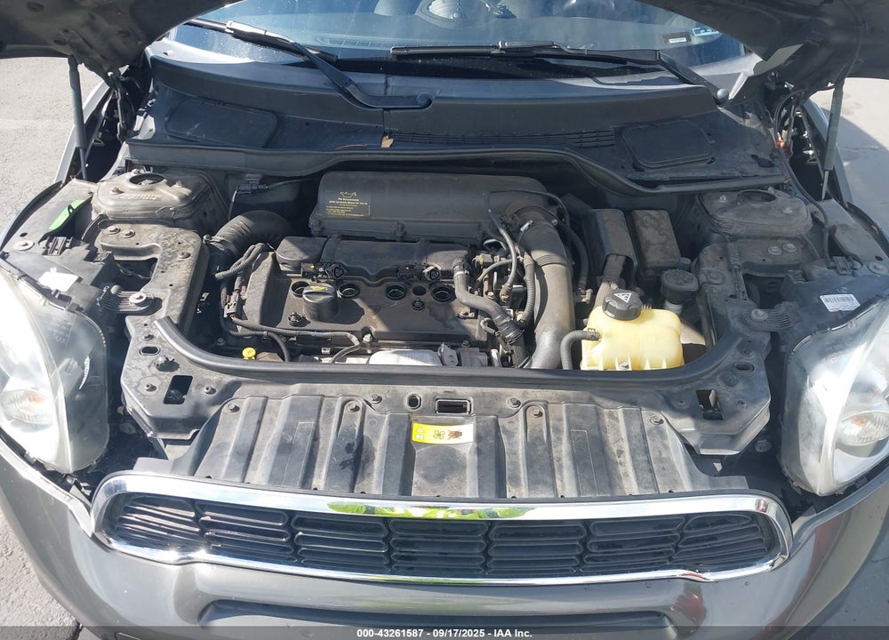 2013 MINI COUNTRYMAN VIN: WMWZC3C50DWP22981
