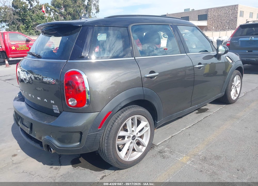 2013 MINI COUNTRYMAN VIN: WMWZC3C50DWP22981