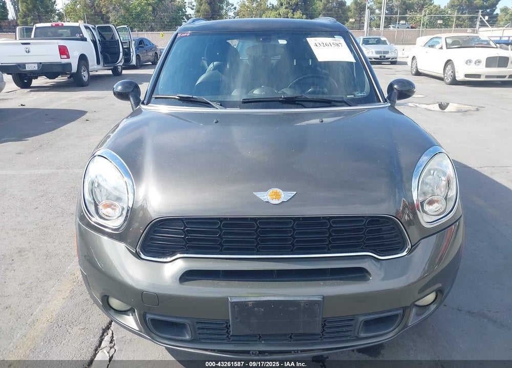2013 MINI COUNTRYMAN VIN: WMWZC3C50DWP22981