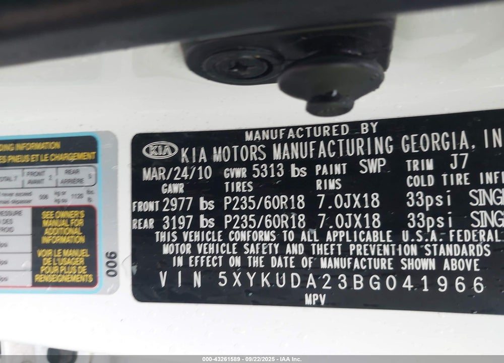 2011 KIA SORENTO VIN: 5XYKUDA23BG041966