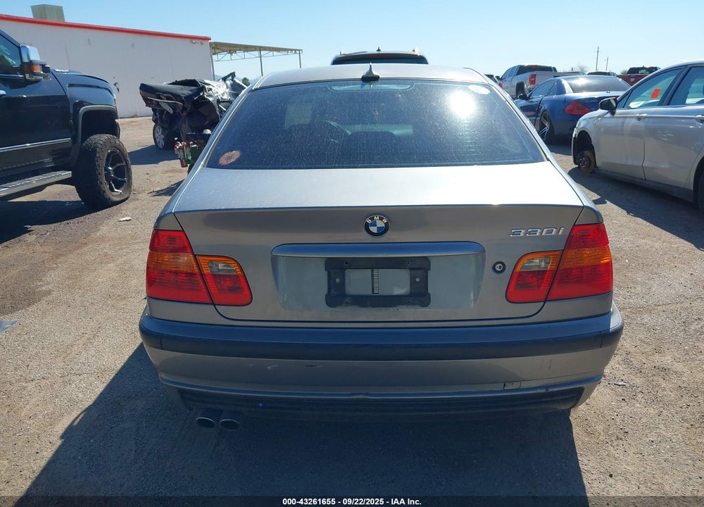2004 BMW 330I VIN: WBAEV53454KM37180