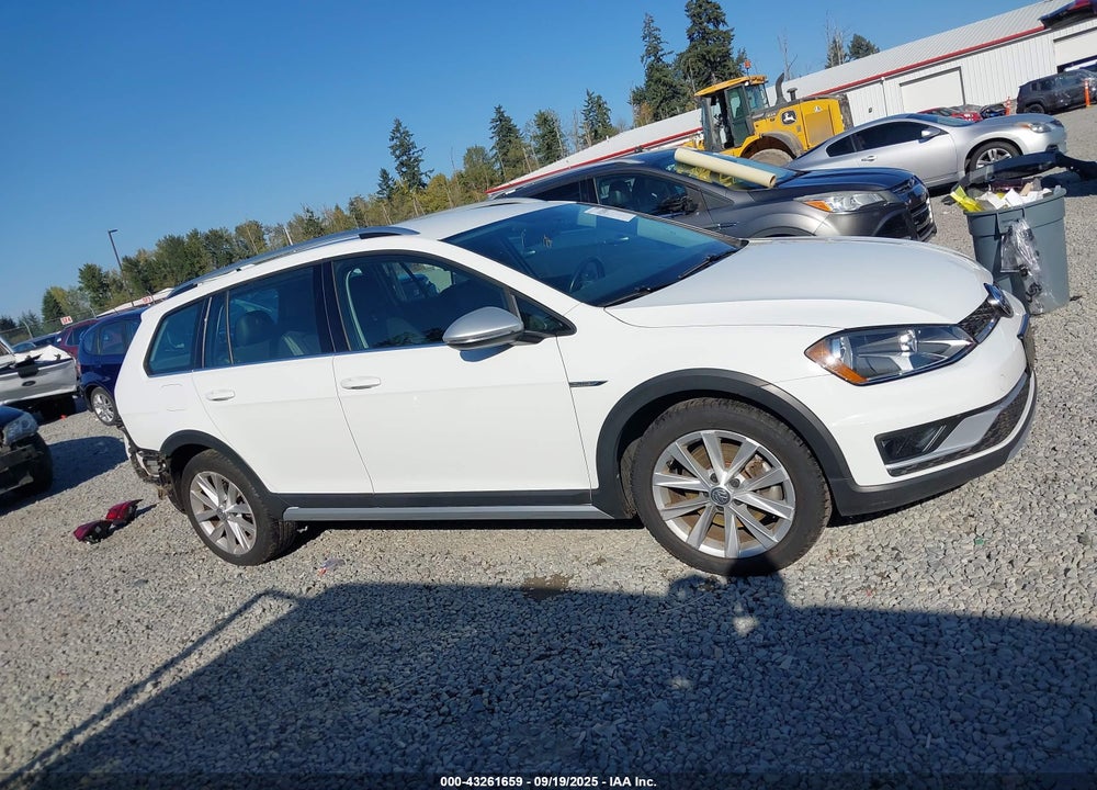 2017 VOLKSWAGEN GOLF ALLTRACK VIN: 3VWH17AU5HM524728