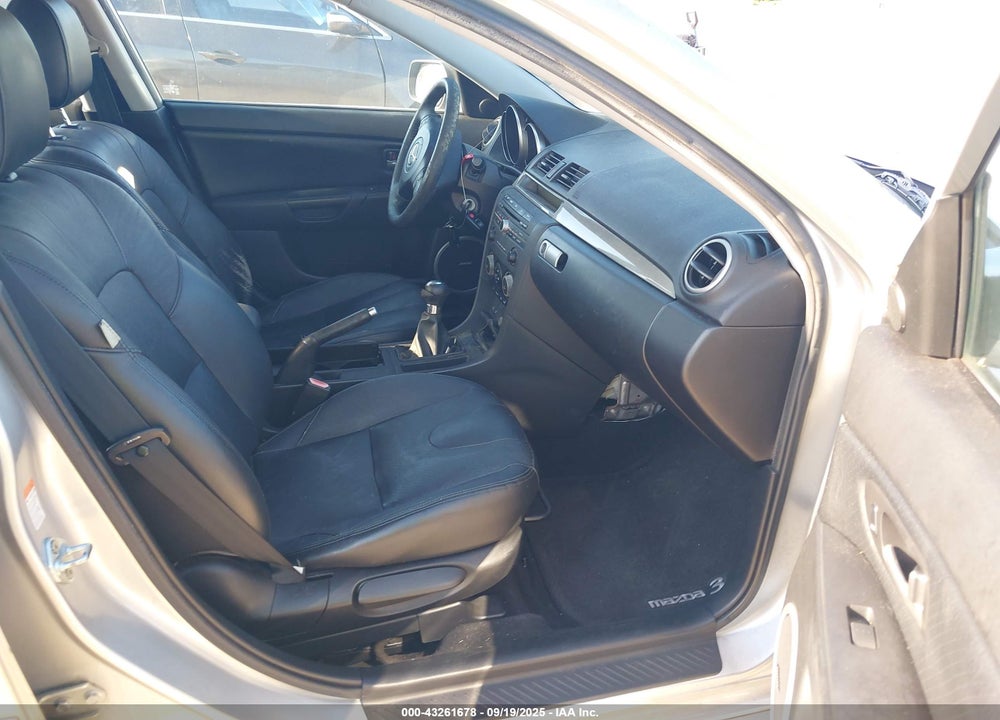 2006 MAZDA 3 S GRAND TOURING VIN: JM1BK343361526845
