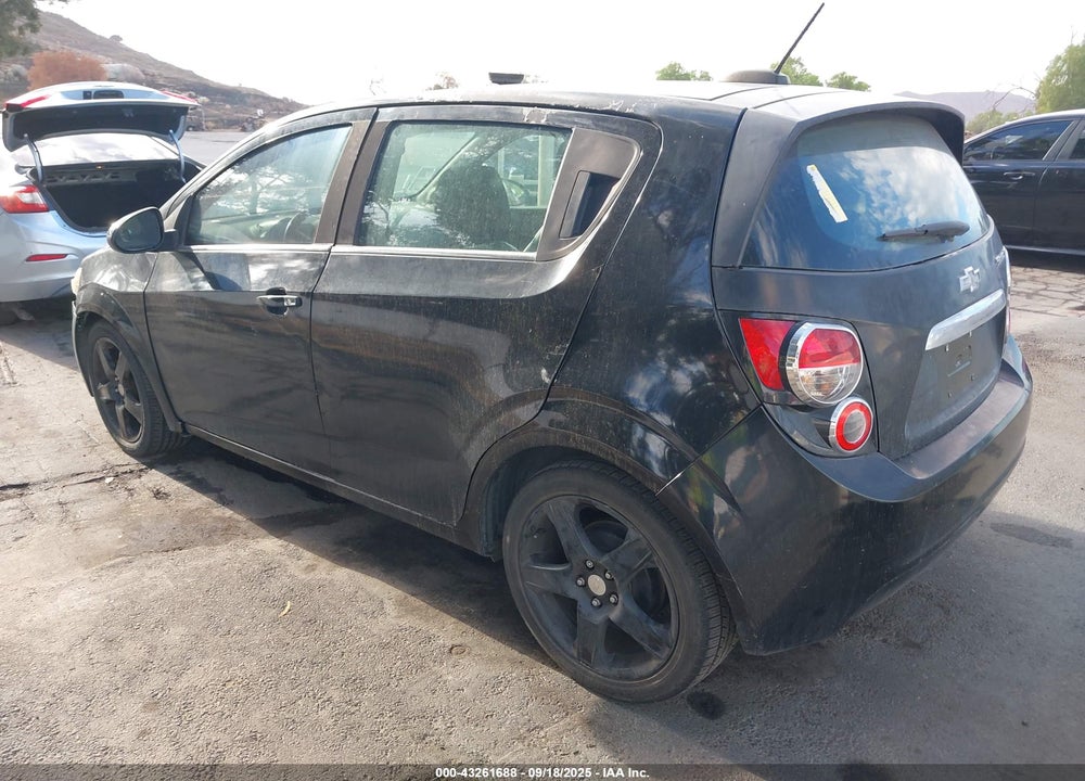2016 CHEVROLET SONIC VIN: 1G1JE6SB8G4151722