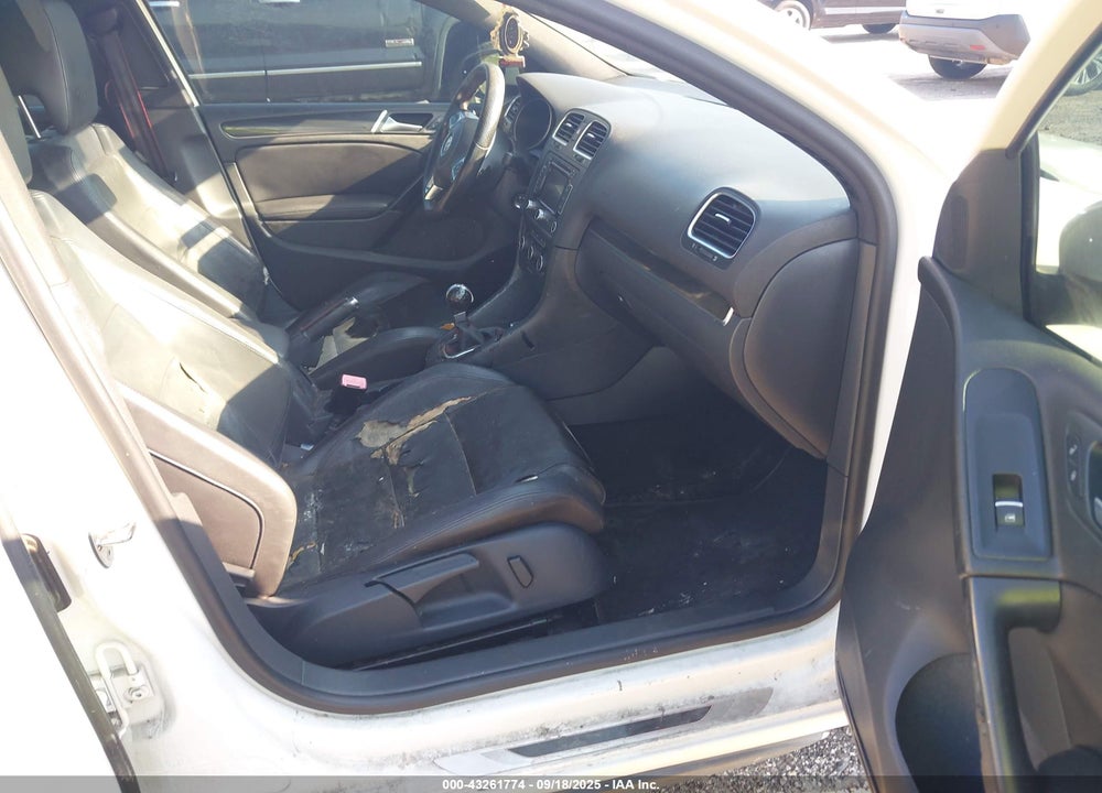 2014 VOLKSWAGEN GTI VIN: WVWHD7AJ5EW010809