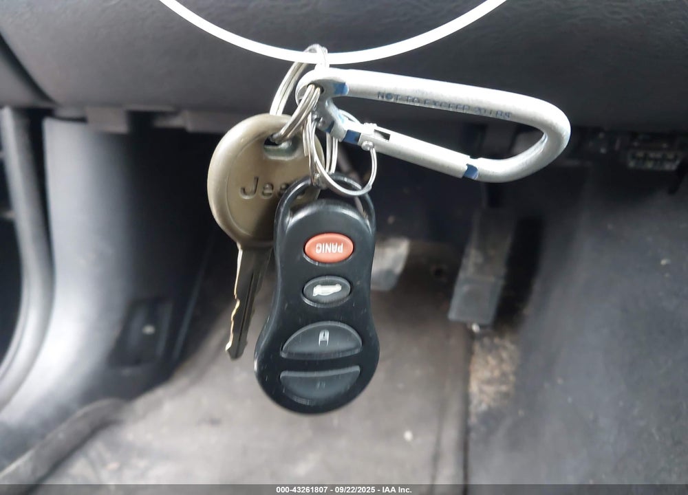 2004 JEEP LIBERTY LIMITED EDITION VIN: 1J4GL58K64W291030