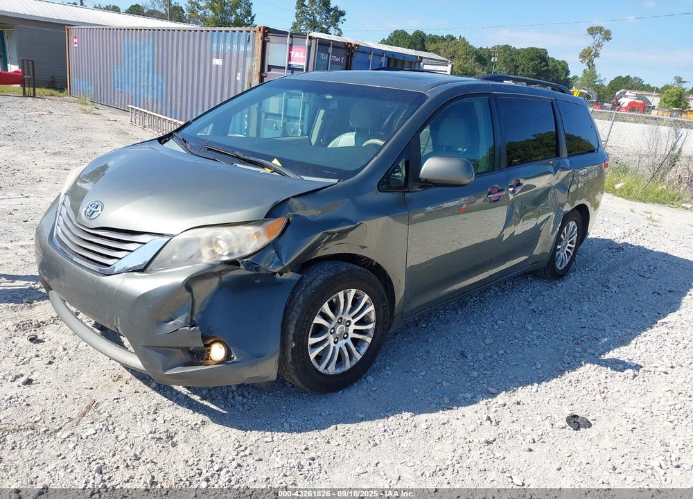 2011 TOYOTA SIENNA XLE V6 VIN: 5TDYK3DC2BS125763