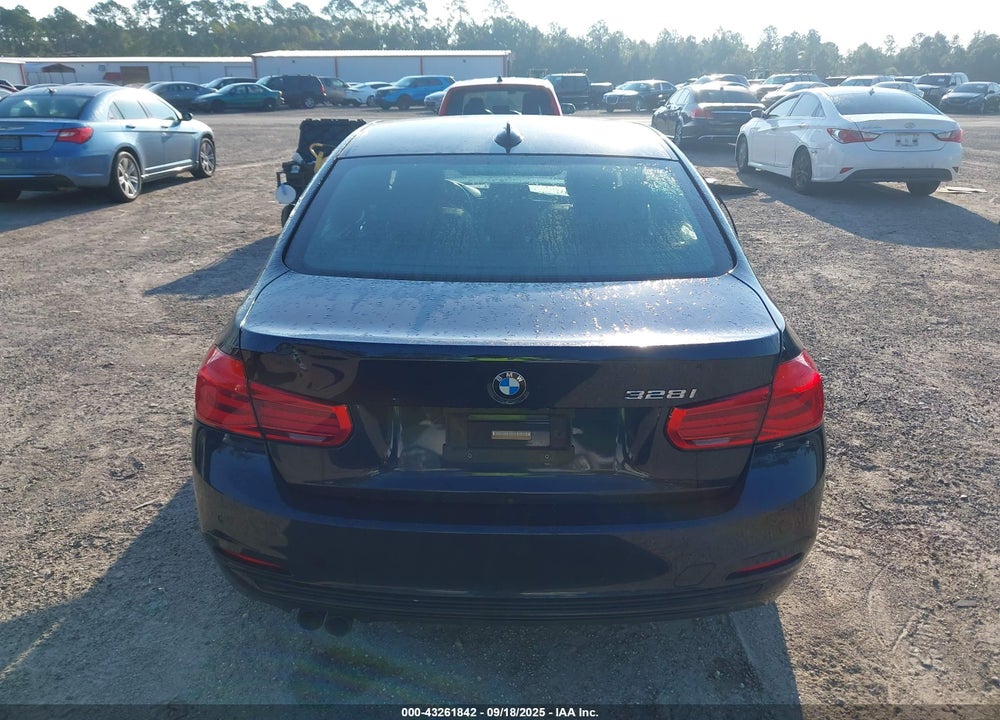 2016 BMW 3 SERIES VIN: WBA8E9G52GNT85095