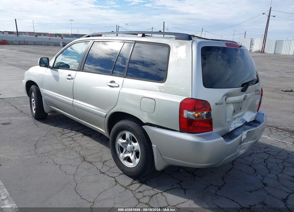 2005 TOYOTA HIGHLANDER VIN: JTEGD21A350113207