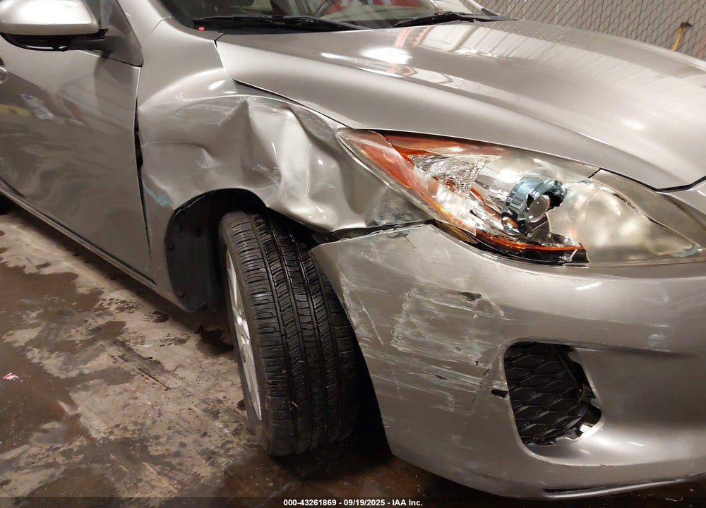 2013 MAZDA 3 I TOURING VIN: JM1BL1L78D1764063