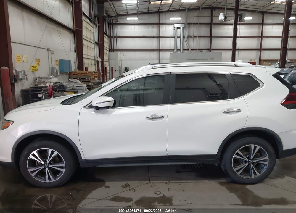 2020 NISSAN ROGUE SV INTELLIGENT AWD VIN: JN8AT2MV7LW119053