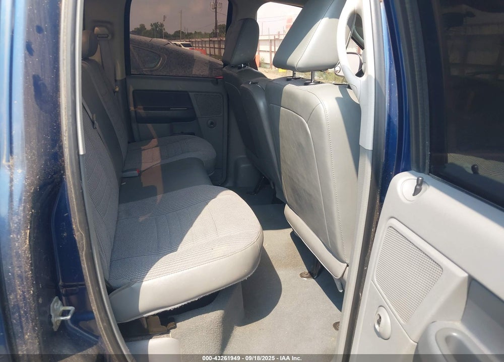 2008 DODGE RAM 1500 VIN: 1D7HA18N58J185647