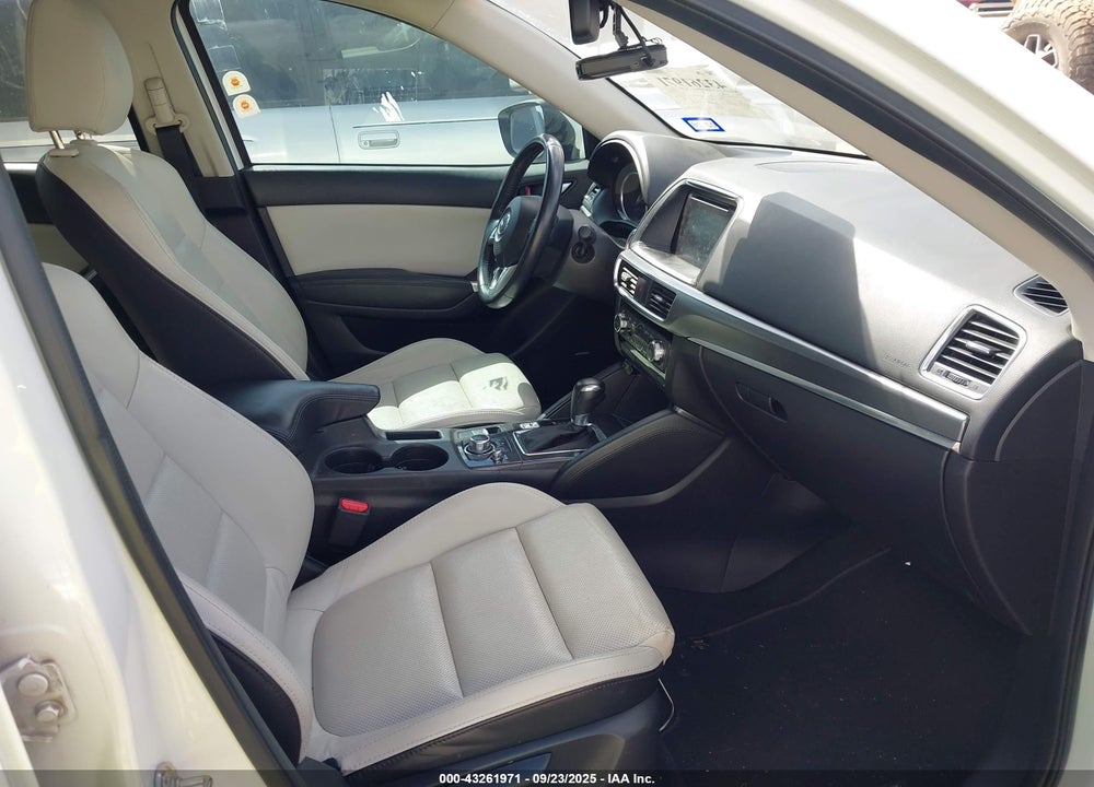 2016 MAZDA CX-5 VIN: JM3KE2DY4G0740190