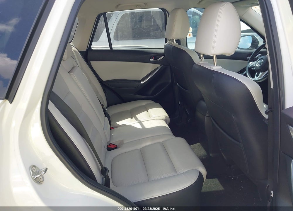 2016 MAZDA CX-5 VIN: JM3KE2DY4G0740190