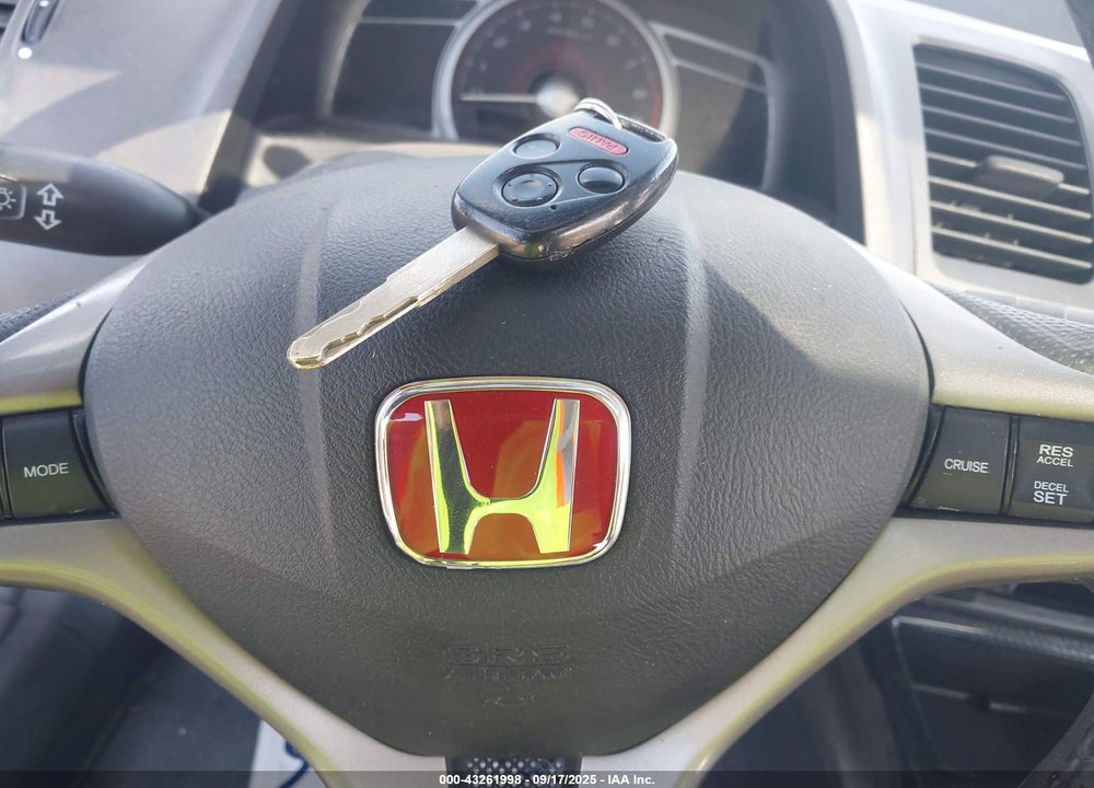 2007 HONDA CIVIC VIN: 2HGFG215X7H700143