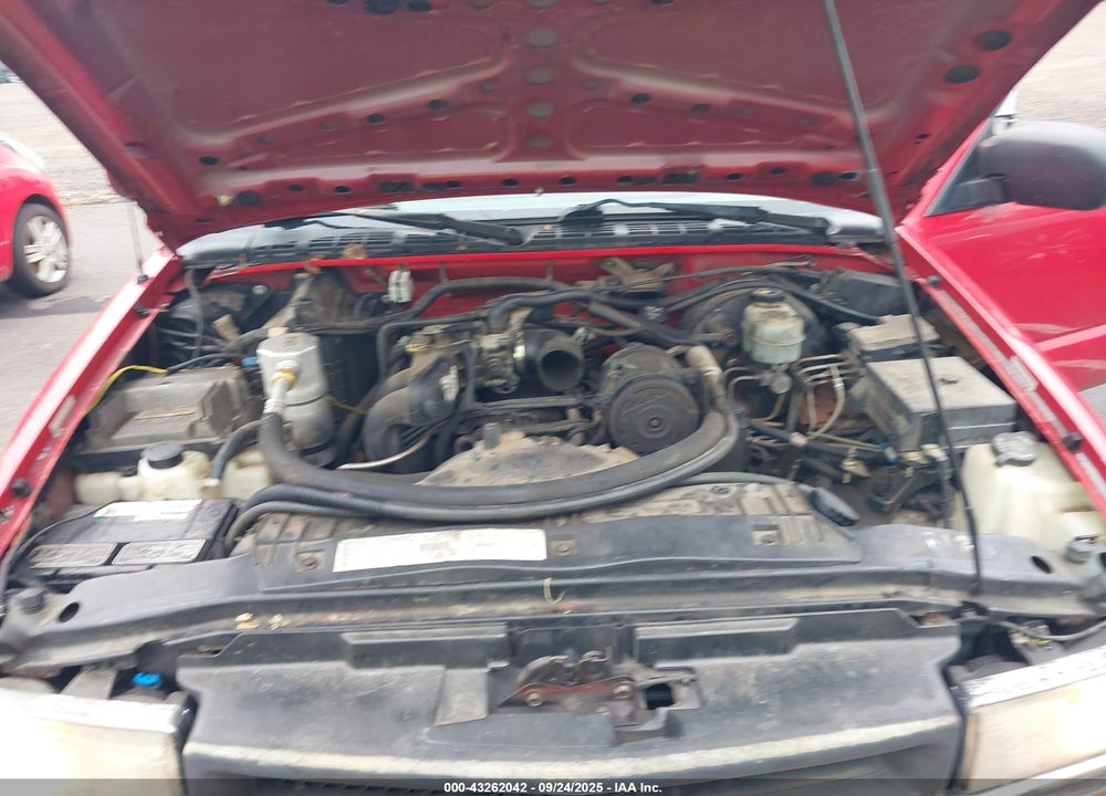 2001 CHEVROLET S-10 LS VIN: 1GCCS14591K176067