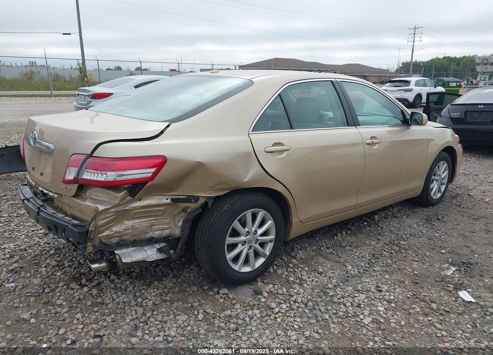 2011 TOYOTA CAMRY XLE V6 VIN: 4T1BK3EK8BU118254