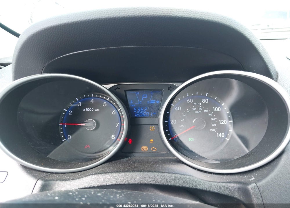 2014 HYUNDAI TUCSON VIN: KM8JT3AF8EU894227