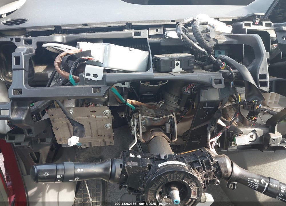 2007 TOYOTA PRIUS TOURING VIN: JTDKB20UX77565326