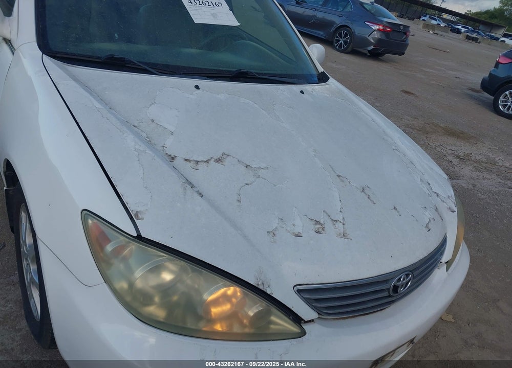 2005 TOYOTA CAMRY XLE VIN: 4T1BE32K65U385019