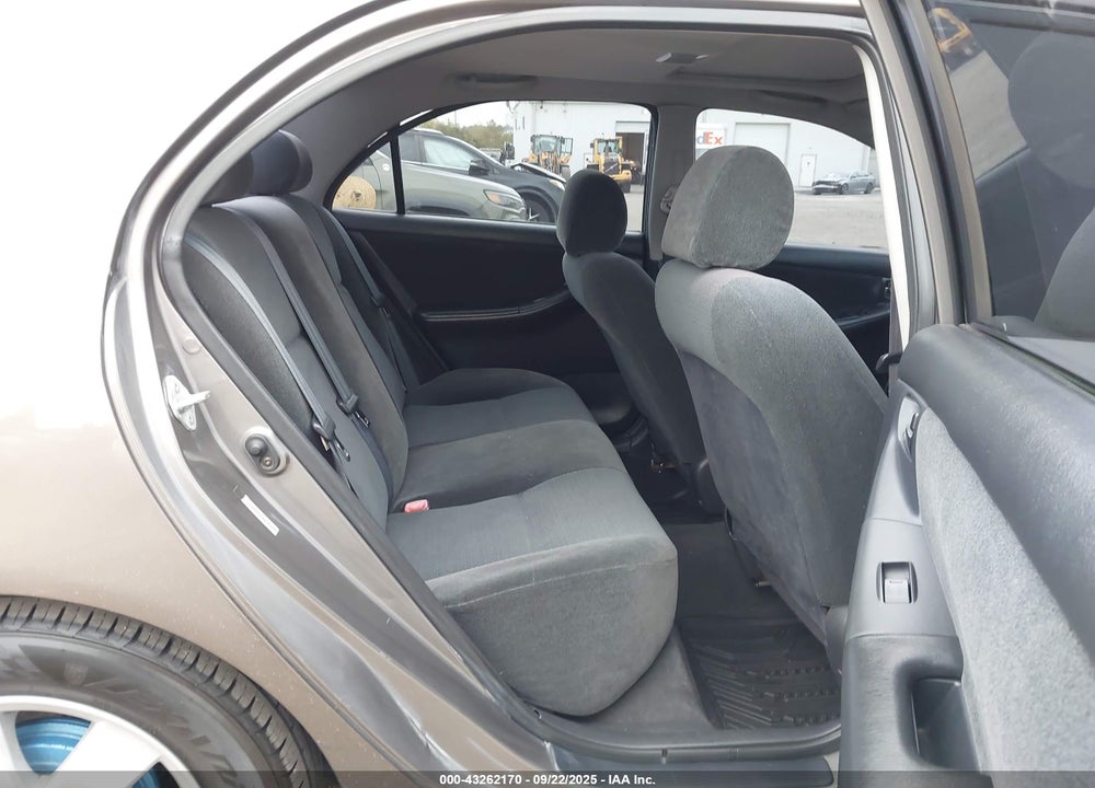 2004 TOYOTA COROLLA VIN: 2T1BR32E54C176627